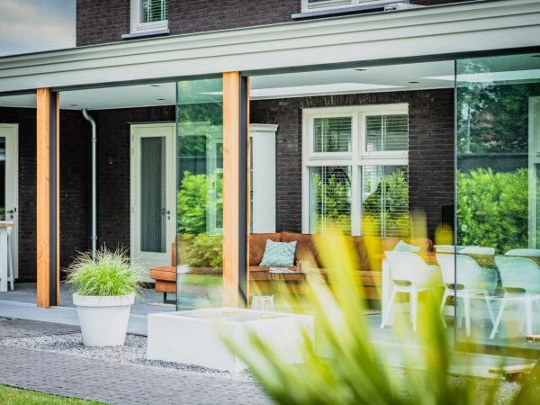 Ik laat een veranda of tuinkamer bouwen. Heb ik een vergunning nodig?